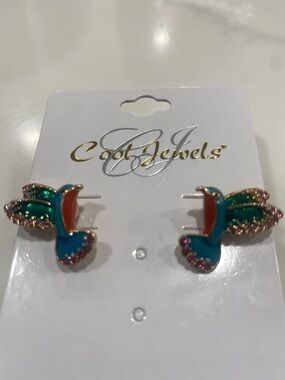 Teal and Pink Hummingbird post Earrings w crystals. NWT